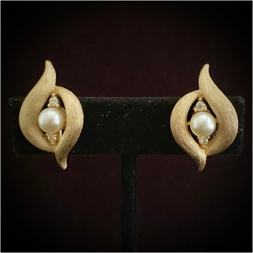 Late 50's/Early 60's Crown Trifari Clip-On Earrings